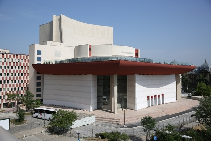 Teatrul Naţional Bucureşti