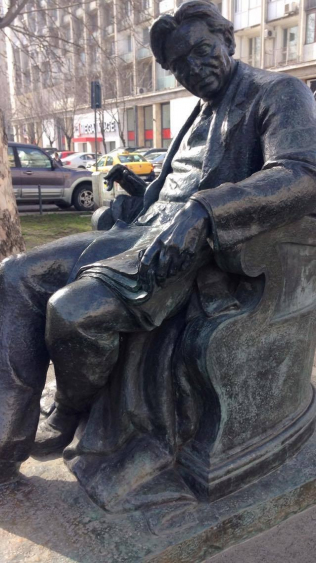 Statuia lui George Enescu