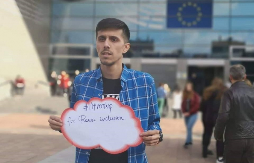Bogdan Burdușel, tânăr activist: „Ferentariul nu doarme niciodată. La fiecare bloc sunt oameni strânși la vorbă. Îți dă o senzație de siguranță”