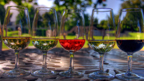 La început de noiembrie, vinuri rafinate vor curge pe buzele brașovenilor