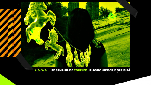 Premiera online: ‘94-future: life in Plastic