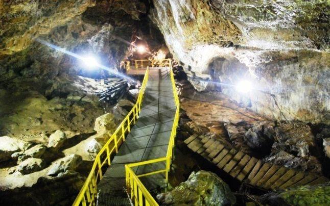 Peștera Ialomița