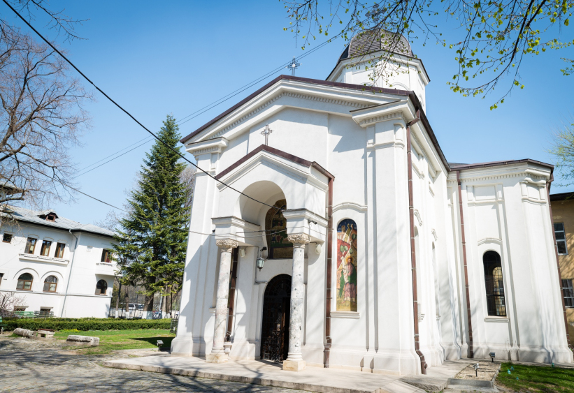 Biserica Mavrogheni – Izvorul Tămădurii