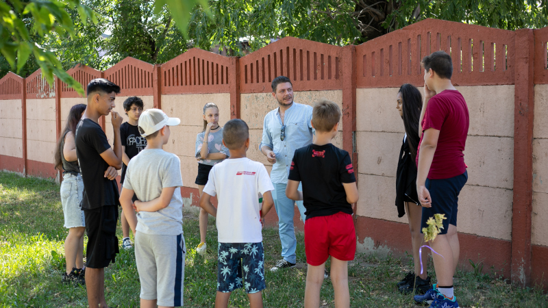 „Avdives, khetanes” - proiectul care vizează creșterea sustenabilă a calității vieții comunităților de romi din comuna Belin din Covasna și cartierul Ferentari, București Prezentarea rezultatelor de la finalul proiectului 