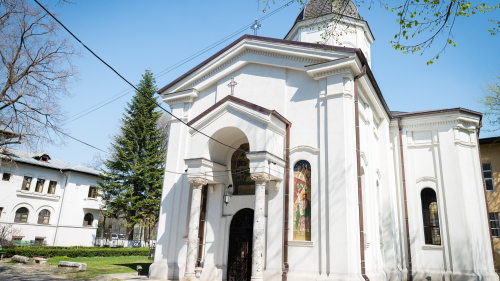 Biserica Mavrogheni – Izvorul Tămădurii