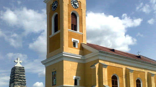 Biserica Sf. Treime din Racovița